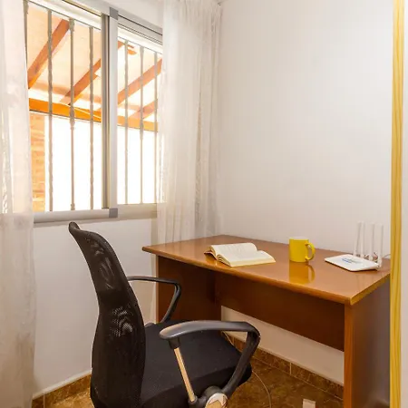Casa Con Jardin A Pocos Pasos Del Mar *