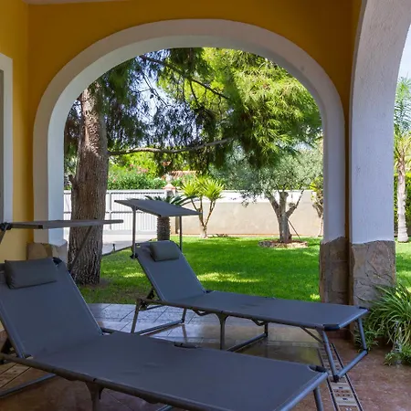 Casa Con Jardin A Pocos Pasos Del Mar Сasa de vacaciones