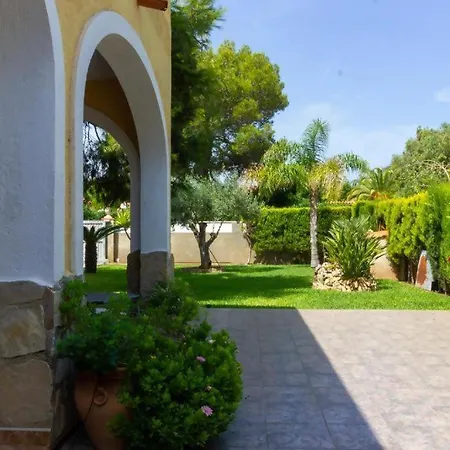 Casa Con Jardin A Pocos Pasos Del Mar * Denia